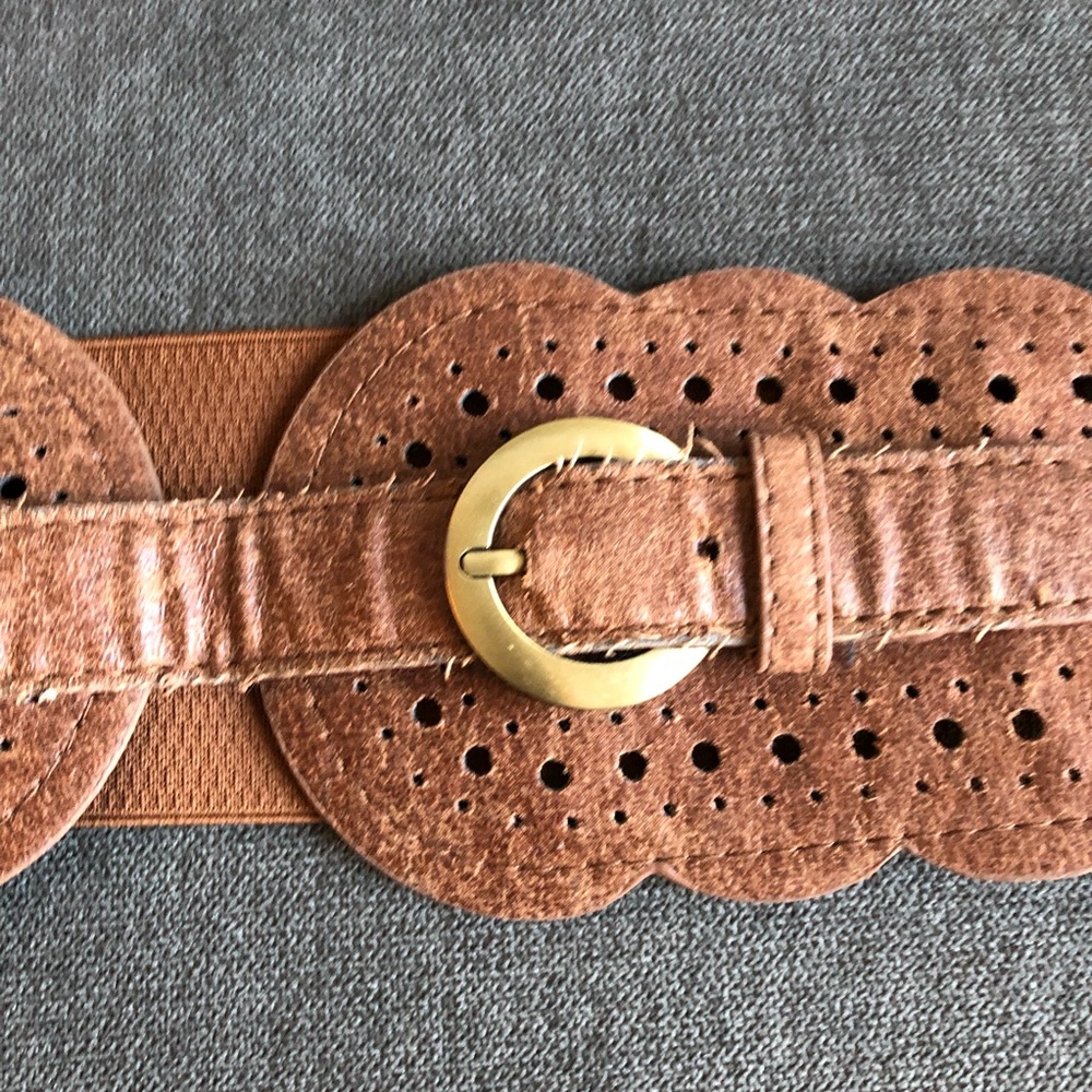 Belt - Picture 2 of 3